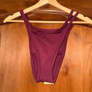 NWT Good American Burgundy Swim Bottom – Size M 🍷